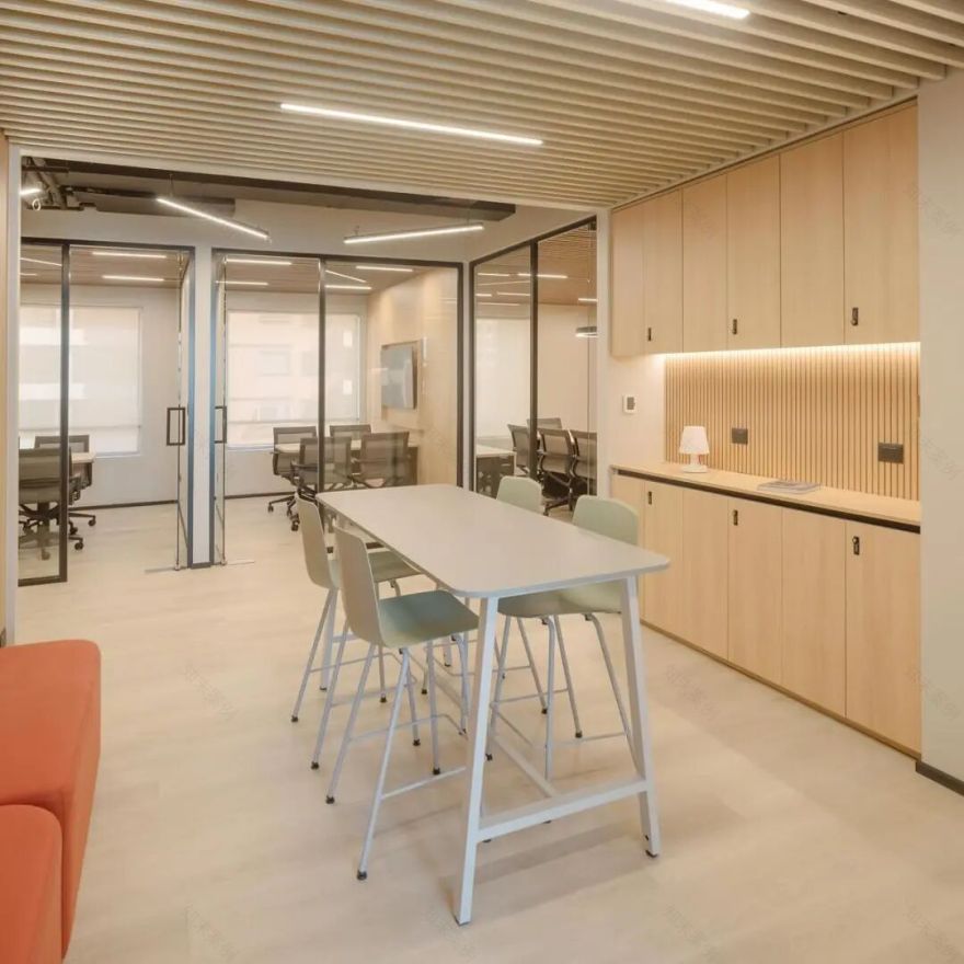 科技公司Transtel Naya·圣地亚哥办公室丨智利圣地亚哥丨Espiral Arquitectos-10