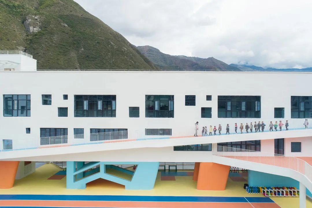 九寨沟县启航幼儿园丨中国四川丨东意建筑-46