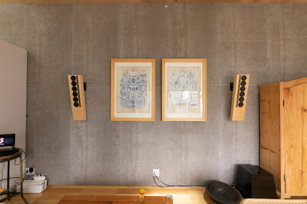 物語のあるものに囲まれて　多様な素材使いが生み出す愛着がわく独自の空間 | Style of Life | 100%LiFE-13