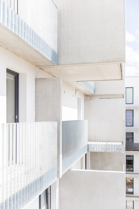 维也纳“公园遇见城市”住宅设计-16