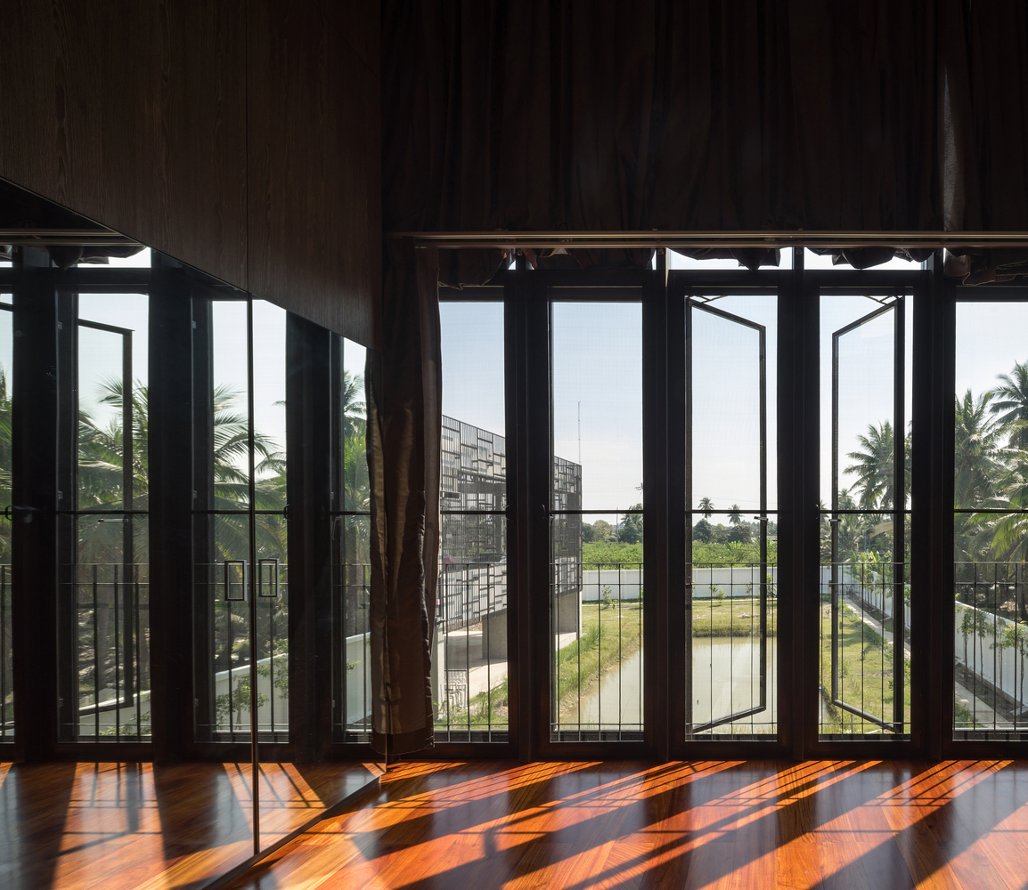 泰国乡村绿色隐居—— Baan Klang Suan ForX Design Studio-31