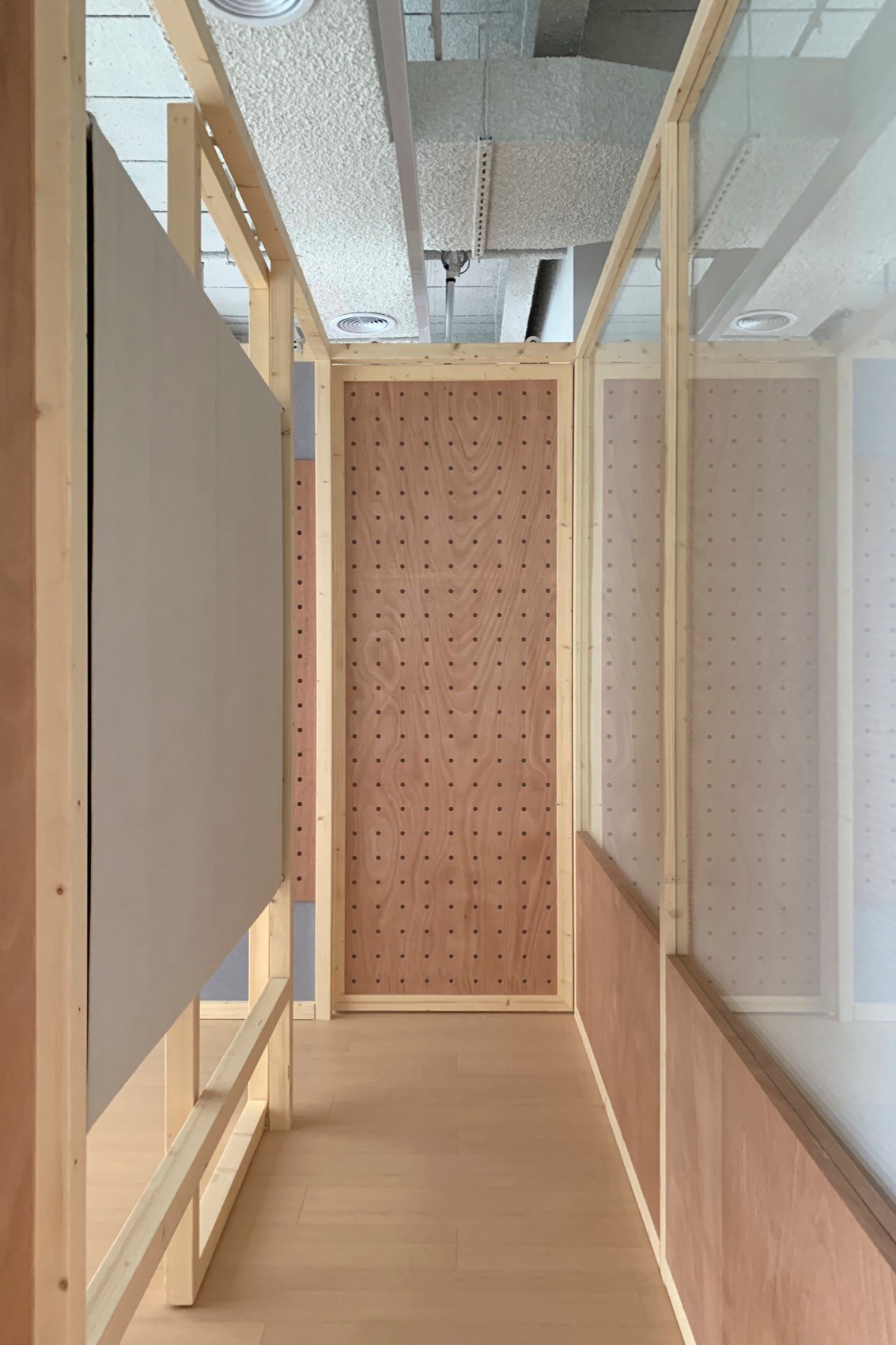 LINGYILI Office 办公空间设计丨中国上海丨木斗设计-59