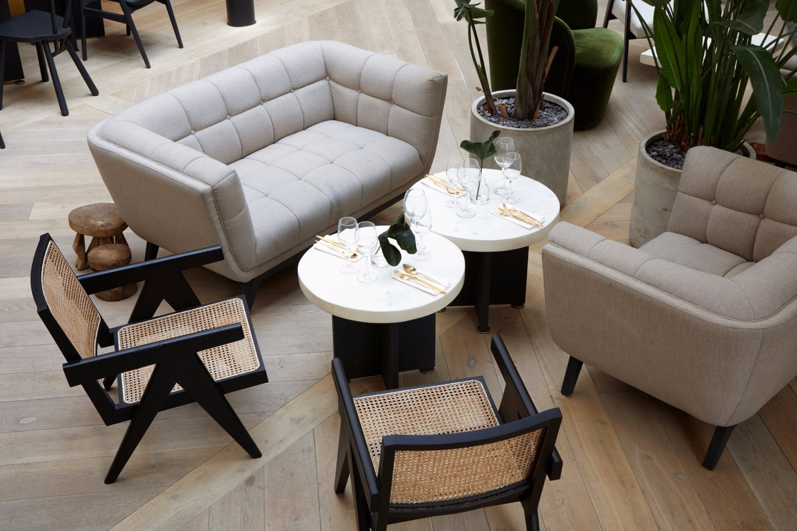 DH Liberty用主人喜欢的绿植和蜂蜜色设出计的伦敦西酒店-6