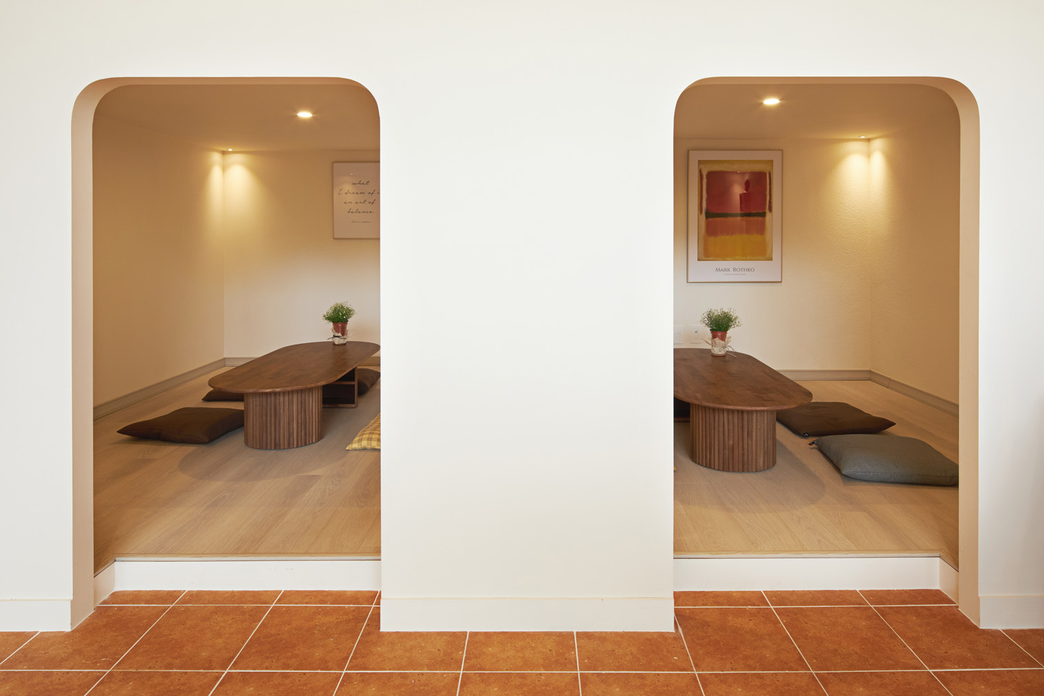 25 坪双层咖啡厅，极简设计诠释舒适空间-9