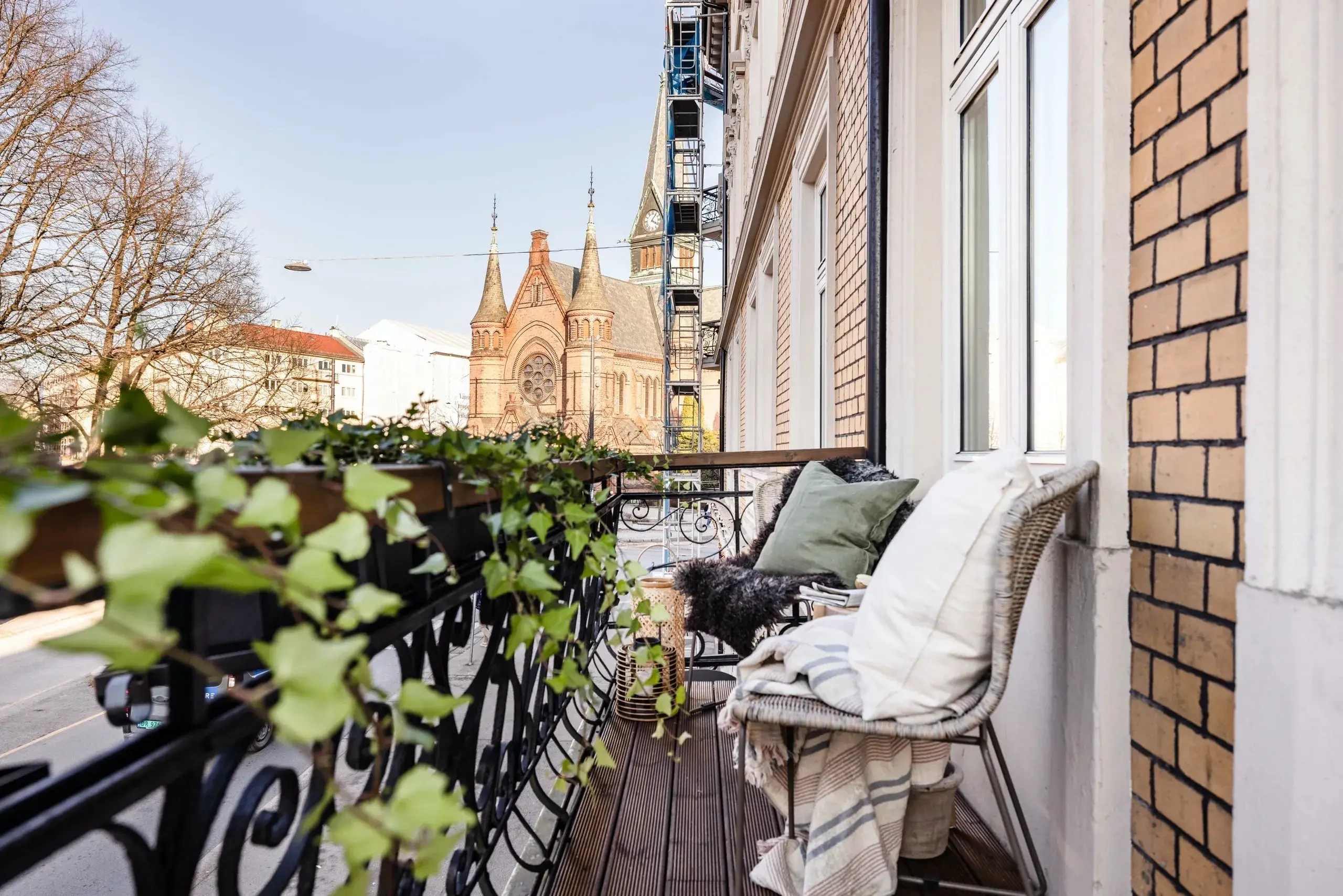 奥斯陆 19 世纪建筑中的柔和现代公寓-21