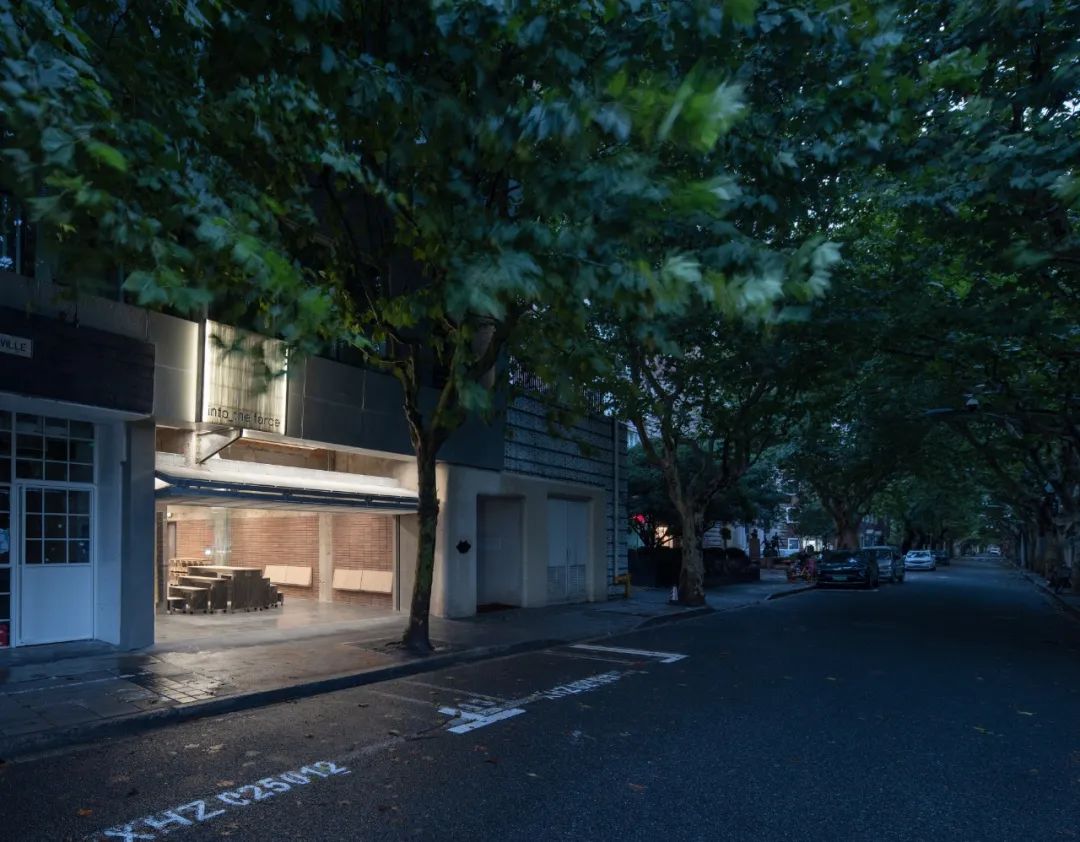 IntotheForce原力飞行概念店丨中国上海丨裸筑更新建筑设计事务所-12