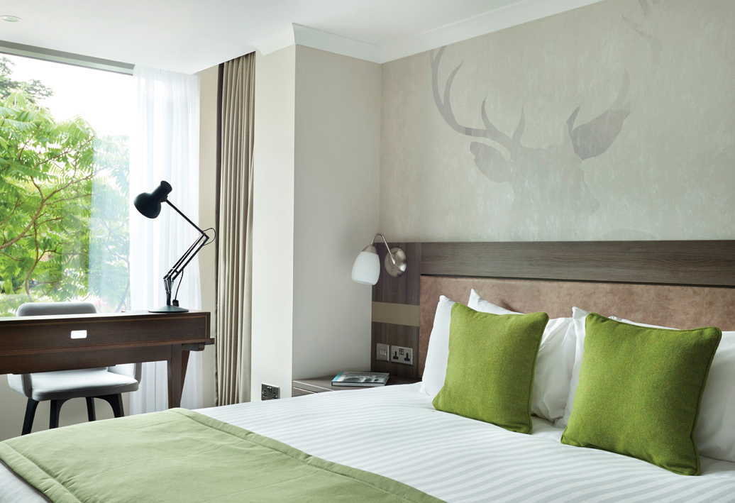 
						jQuery(document).ready(function() {
							jQuery("a[rel^='prettyPhoto']").prettyPhoto({
								social_tools : false,
								show_title : false
							});
						});
					-7