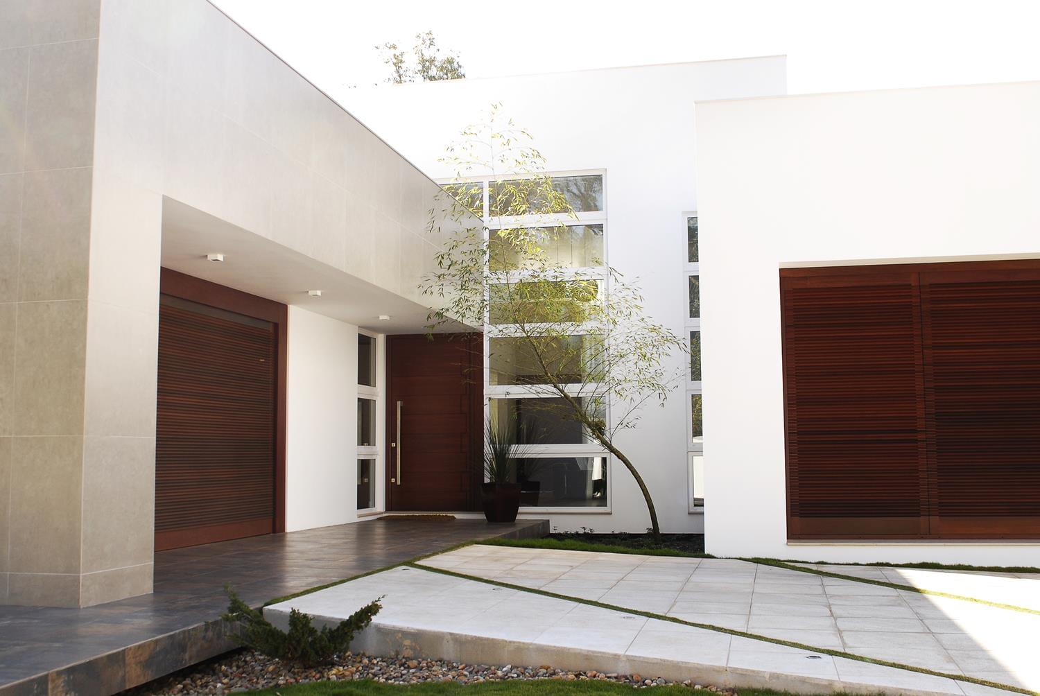 巴西独特木混凝土住宅设计，室内外空间完美融合-4