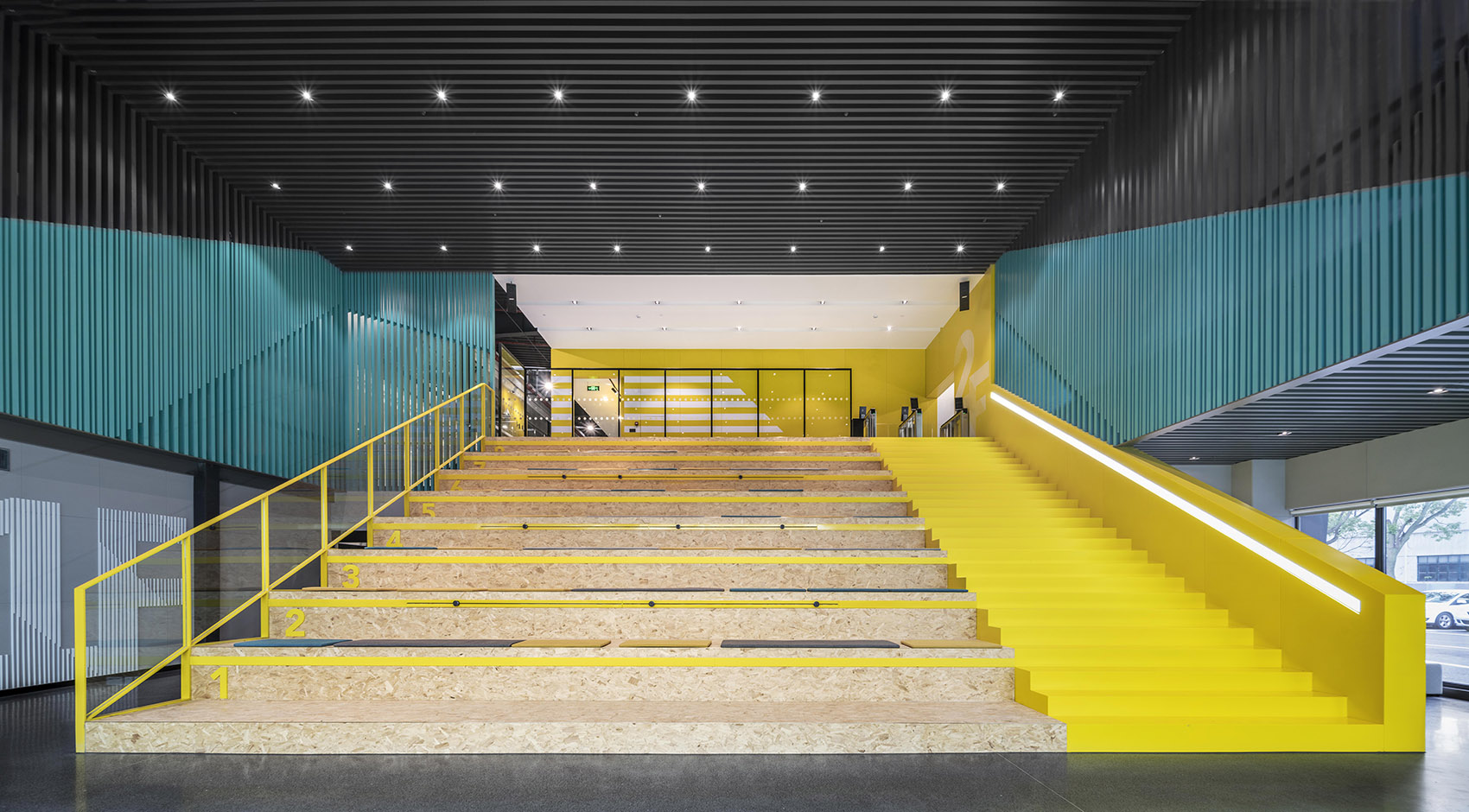 上海上汽通用五菱前瞻中心-20