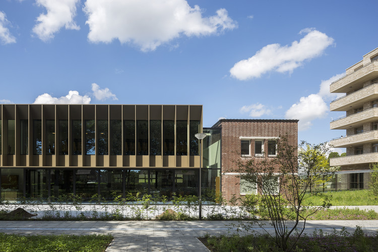 荷兰耶稣会省新住宅-16