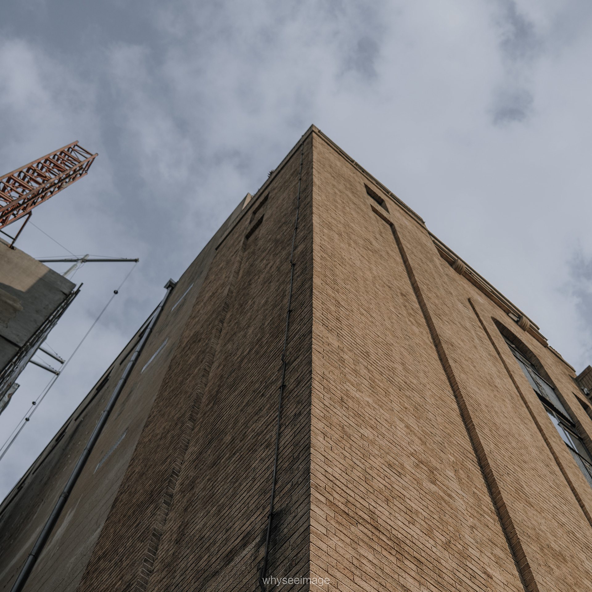 在被框选的画面之外 · 不如回到街头丨中国上海丨whyseeimage-37