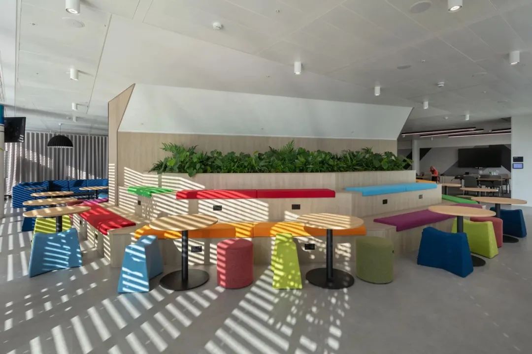 英国汽车保险商DLG伦敦总部丨英国伦敦丨TSK Group-75