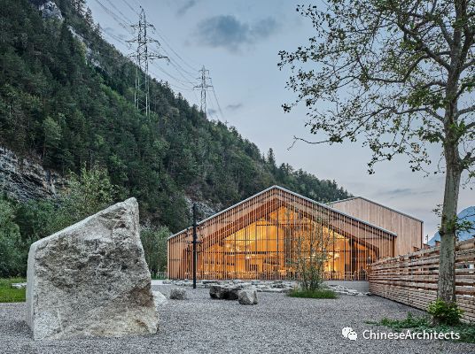 瑞士 Gotthard Rest area 自然风光中的轻型木结构设计-4