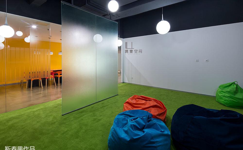 成都飞鱼星空办公室-5