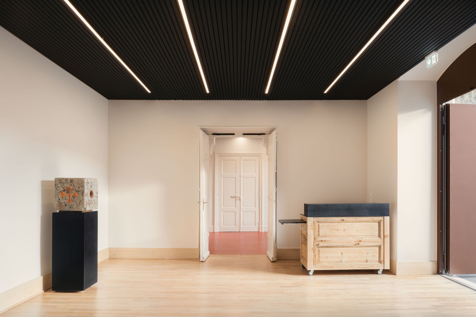 小教堂翻新工程（注：La Chapelle常见指小教堂，这里结合Renovation推测是小教堂翻新相关，若有特定背景，La Chapelle可能是具体名称） 丨法国丨AUMMA,PWA-15