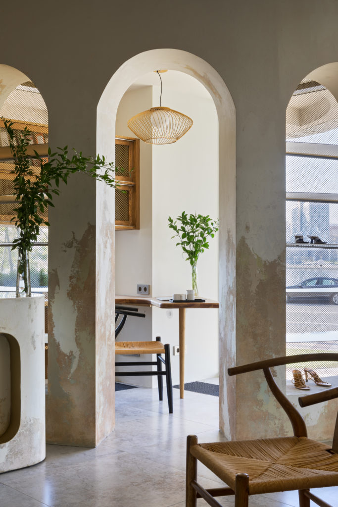 明斯克市中心复古展厅丨白俄罗斯明斯克丨NOVU classic interior设计工作室-15