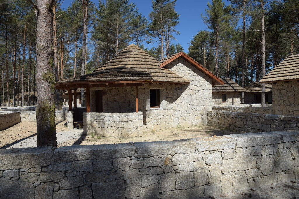 葡萄牙北部村庄式露营酒店-18