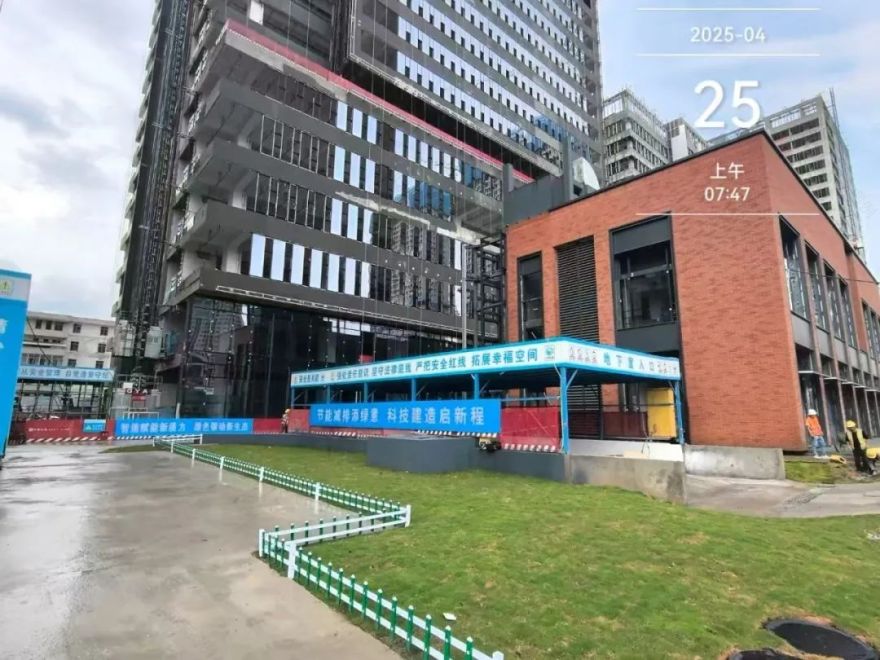 打造“工业上楼”新范式!中建八局两项目迎来关键节点-43