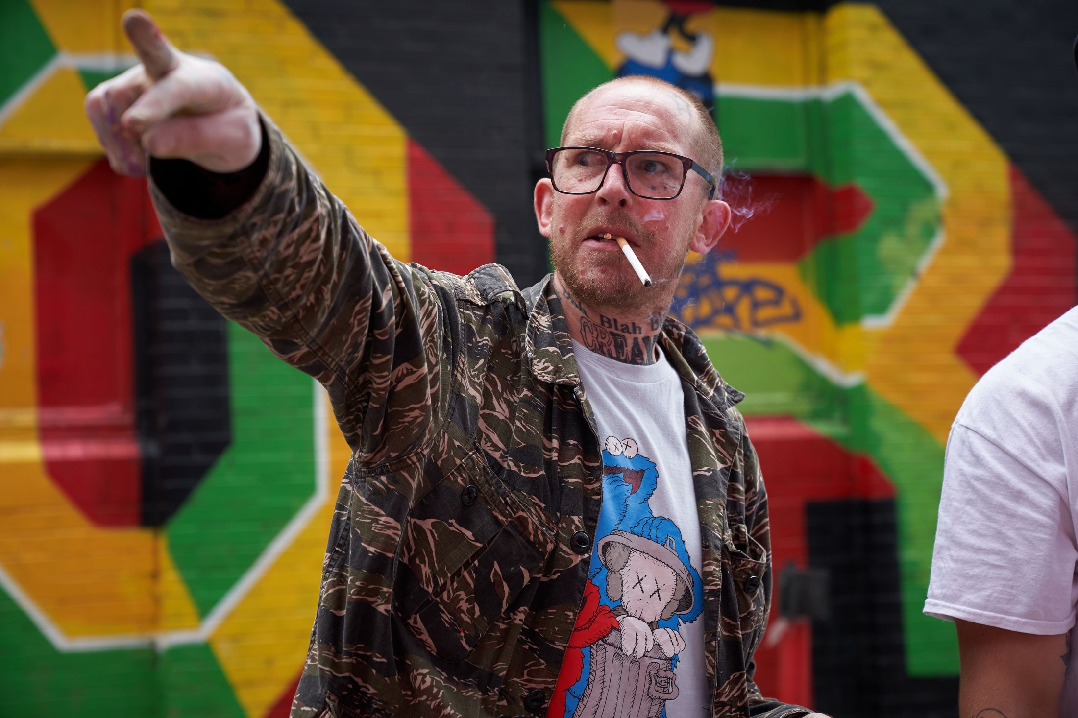 伦敦街头爱情壁画-17