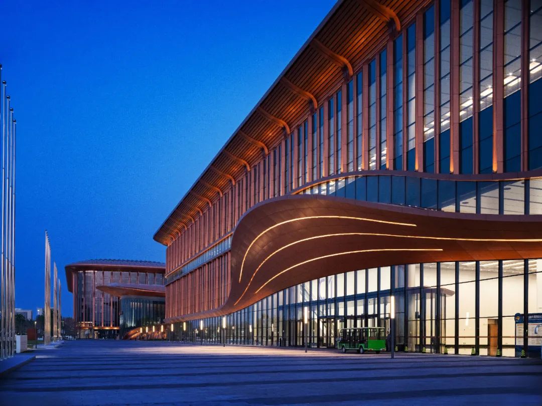 信息的纽带大地的图景|北京新国展二期建筑照明设计-79