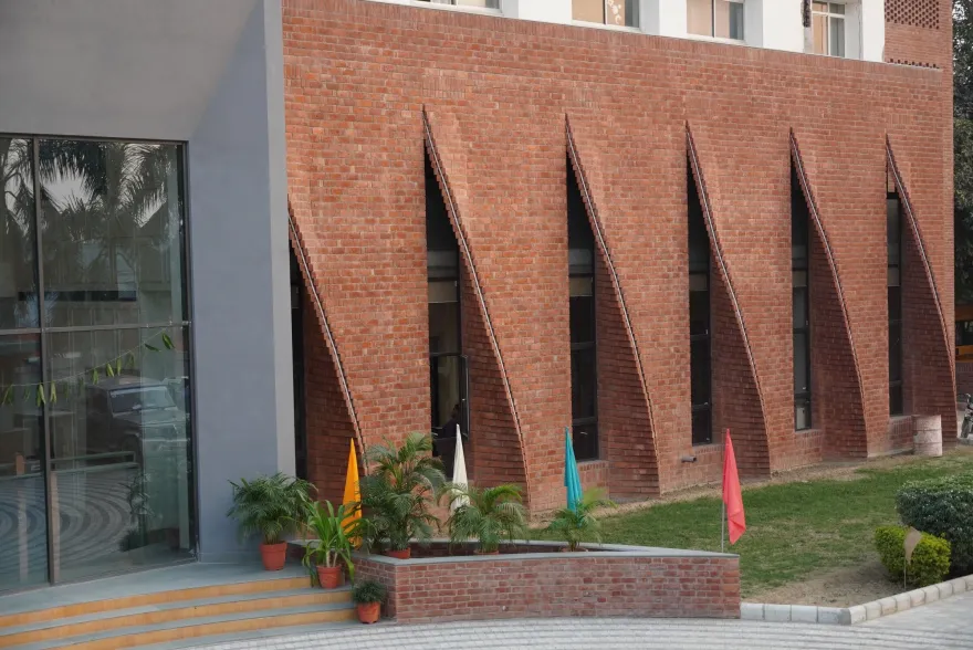 Sunbeam School 扩建丨印度丨Anagram Architects-5