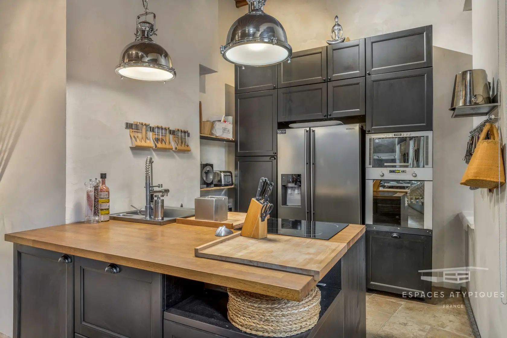 工业风改造 | 98 平米典型里昂公寓的重生-8