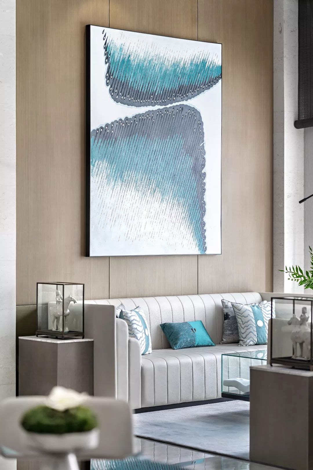 天津中海·津门大院现代法式样板房 | 黑红配色，致敬永恒经典-63