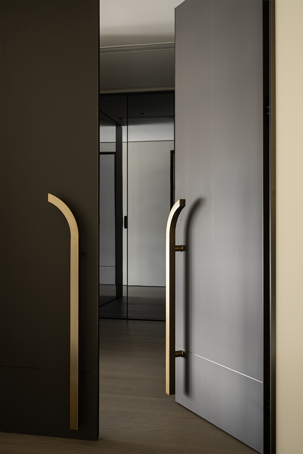 简约设计 干净 · 纯粹-35