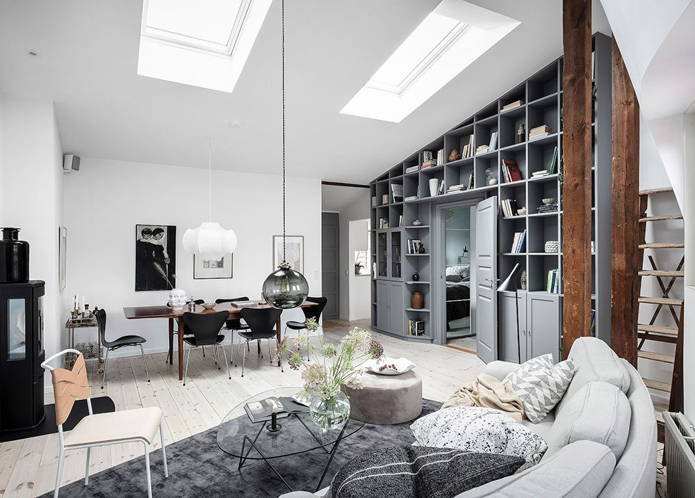 哥德堡特色阁楼公寓 | 倾斜天花板、巨型书架、温馨阳台-1
