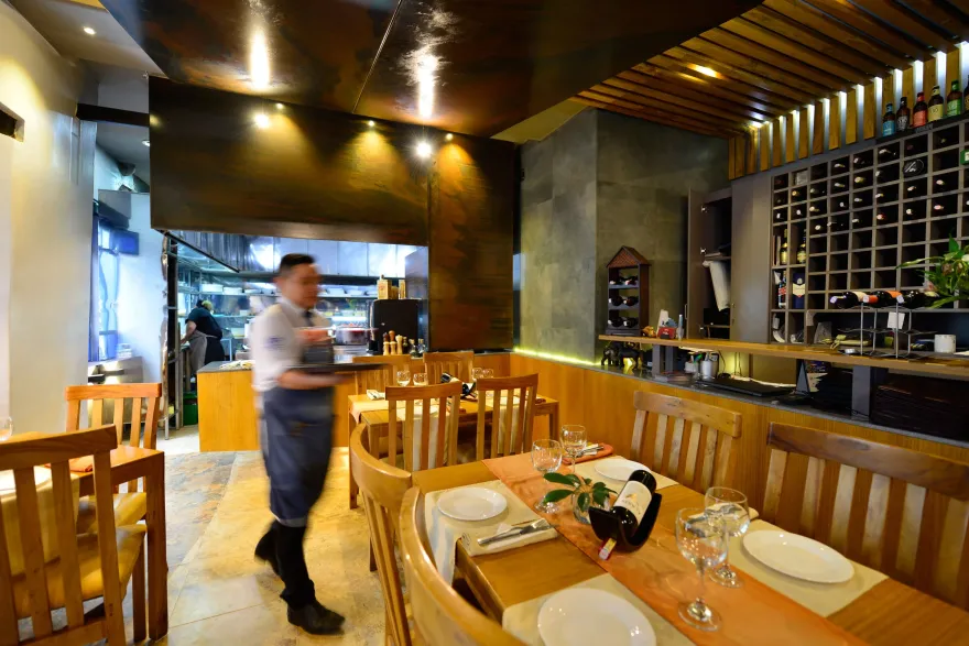 厄瓜多尔曼吉亚雷餐厅-12