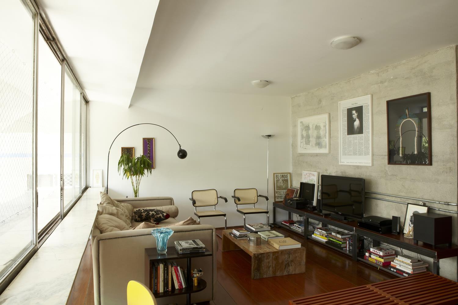 Guaimbê公寓的复古风格室内设计-3