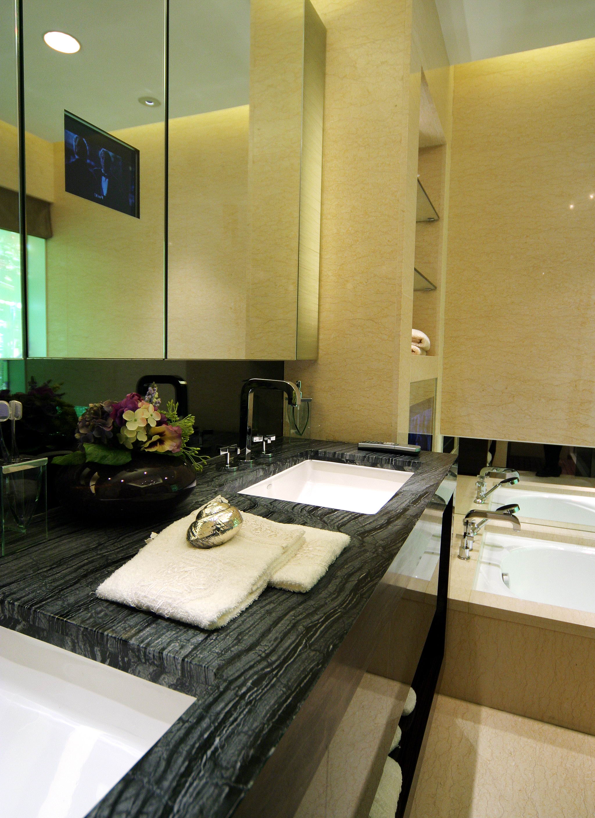 Kowloon 6 MockupKowloon 6 Mockup 梁志天-19