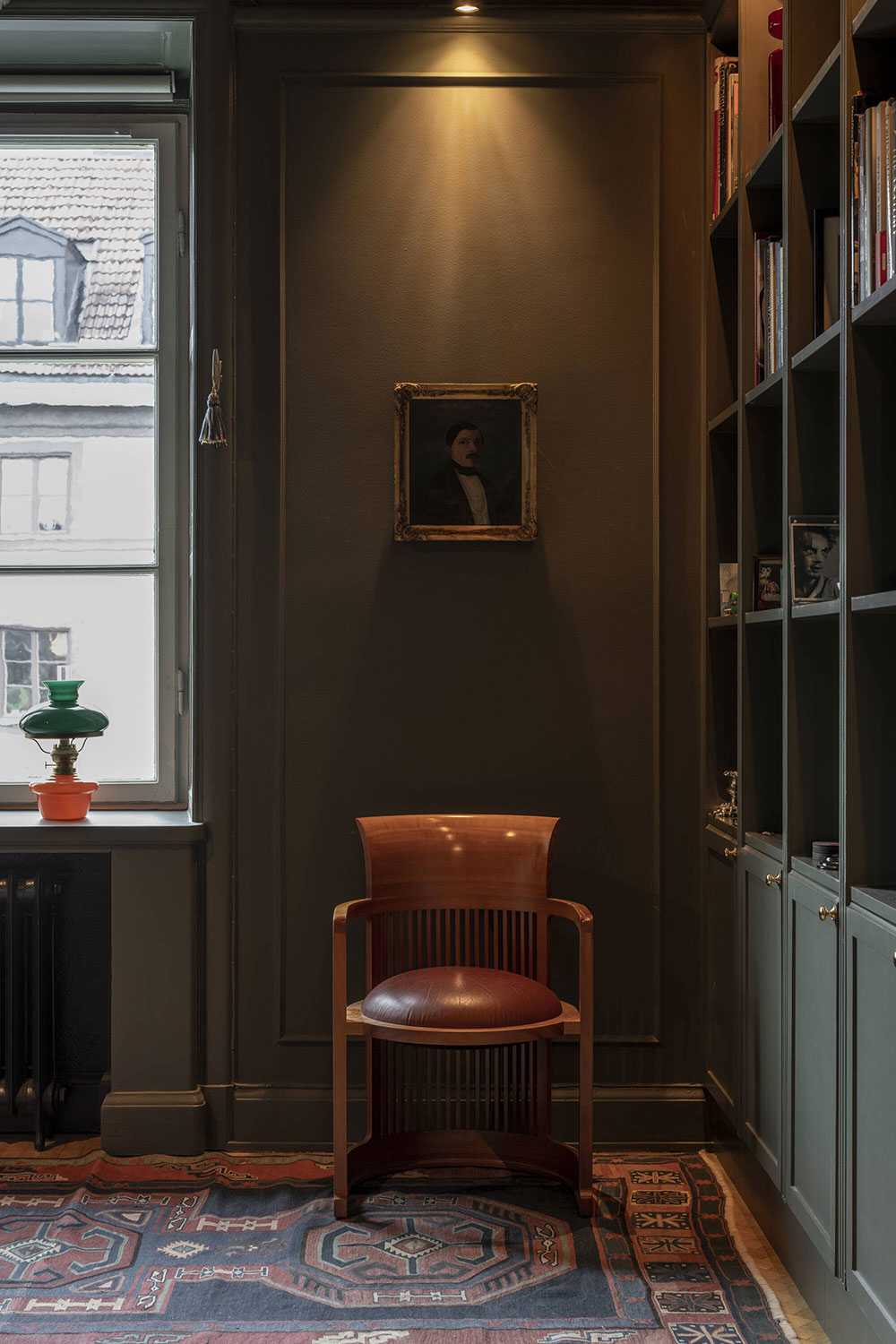 斯德哥尔摩 85 平米公寓 | 混搭风格与大胆艺术碰撞-2