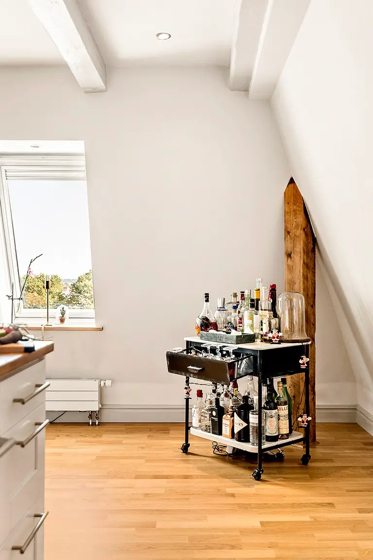 旧屋新生，木梁打造别样魅力空间-10