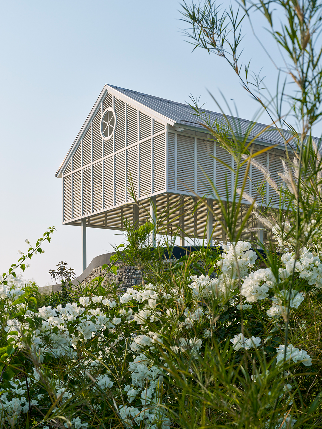 顺应自然的度假别墅 · 印度The Ray农庄度假别墅设计丨Architecture BRIO-41