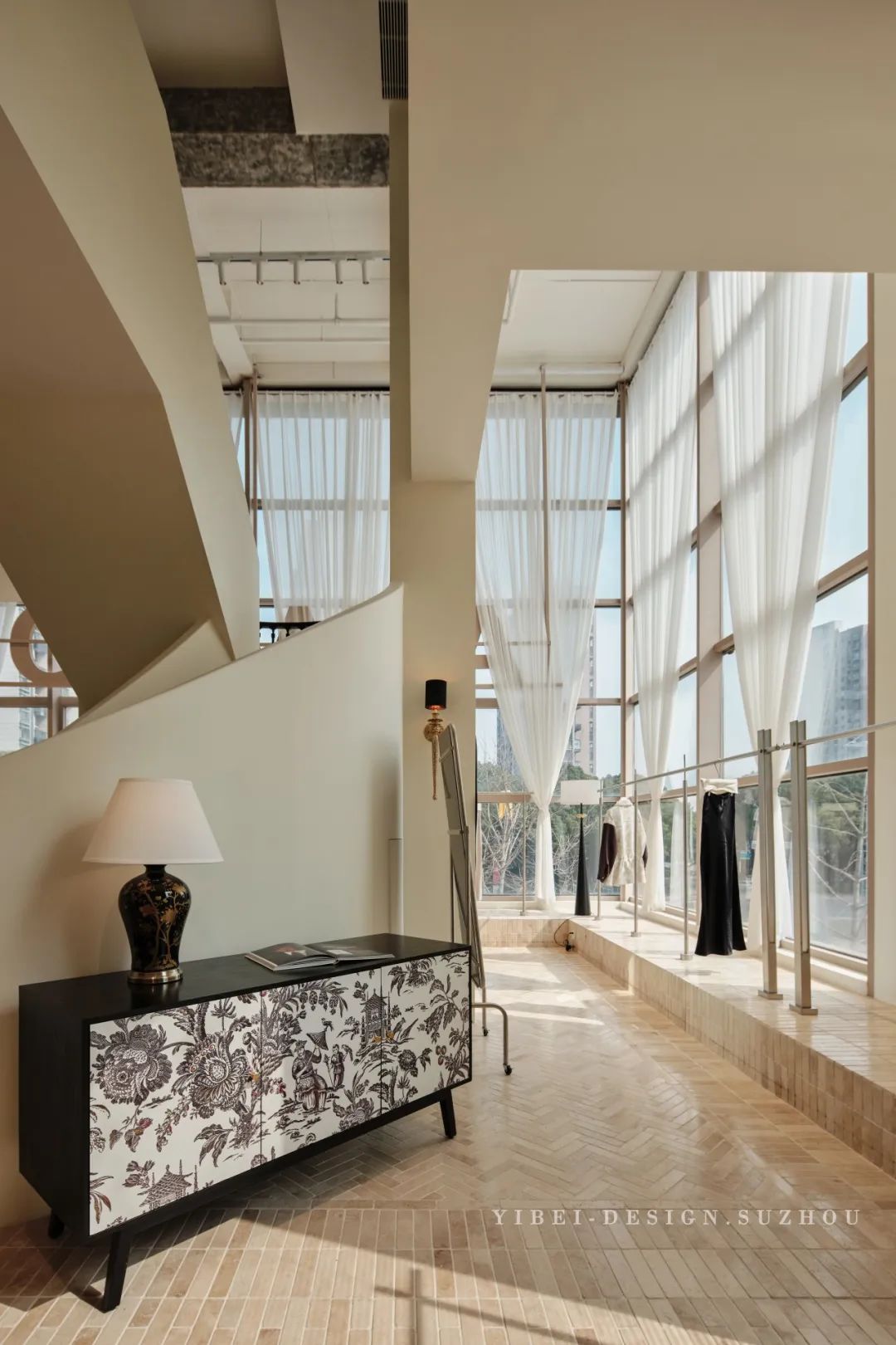 蒙马特街角的时光褶皱 商业空间设计丨YIBEI DESIGN SUZHOU-9