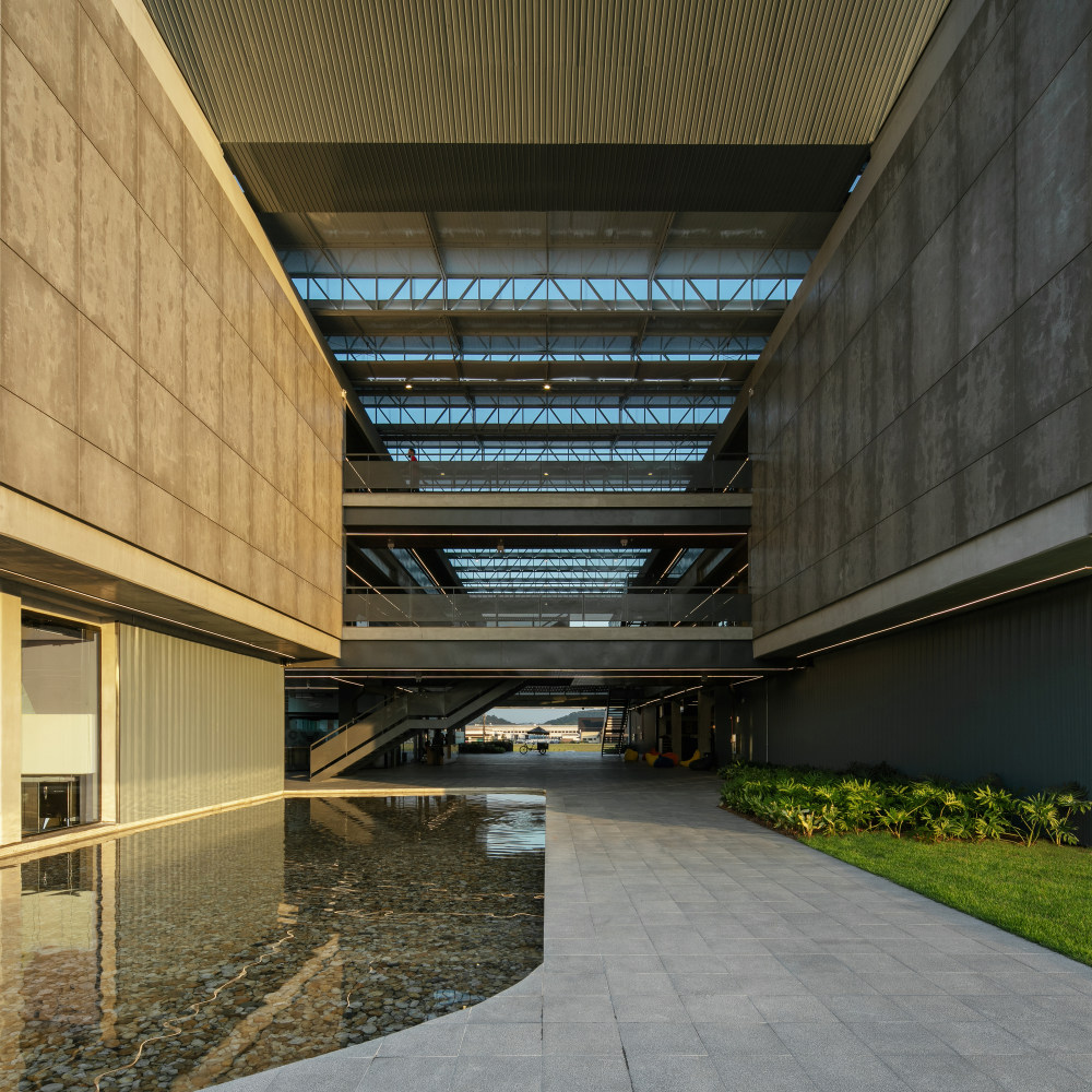 巴西集市科技园区简约设计诠释公共建筑美学-34