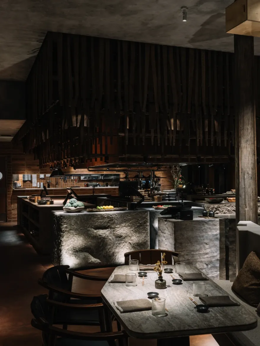 «Икура»: эстетика ваби-саби в ресторане по проекту Натальи Белоноговой-1