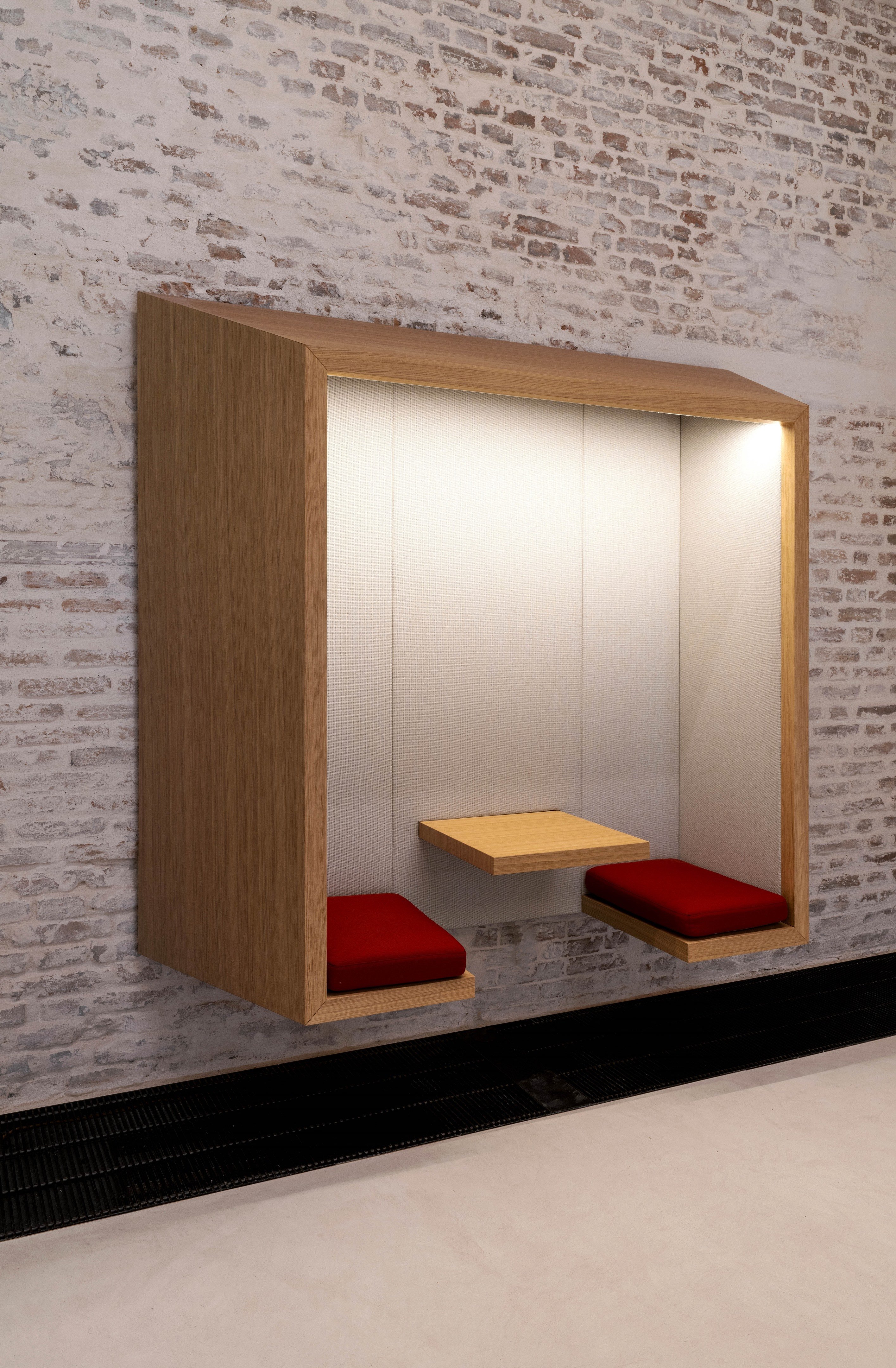 米兰 MIGLIORE+SERVETTO ARCHITECTS 打造 THSN 未来感办公空间-9