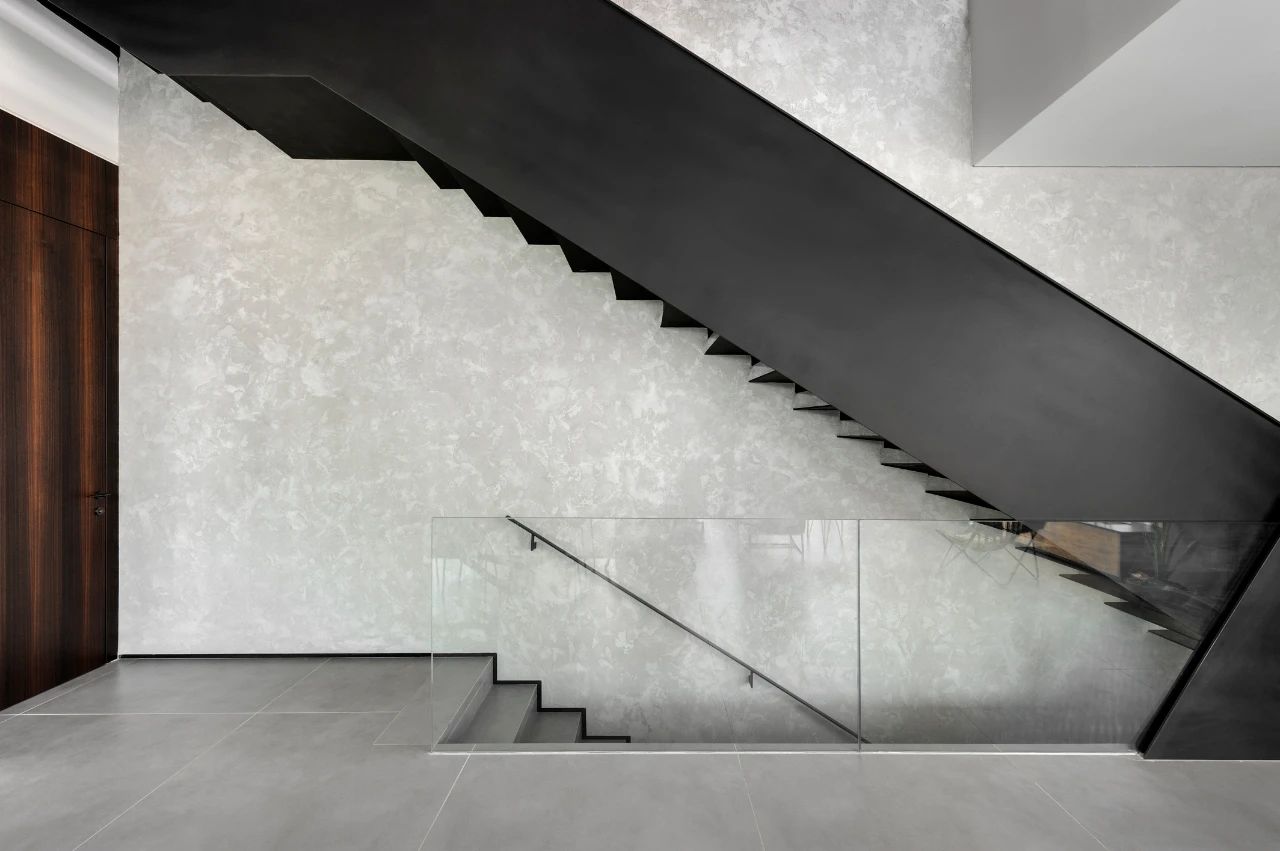 特拉维夫的隐蔽之家丨以色列特拉维夫丨Dan and Hila Israelevitz-21