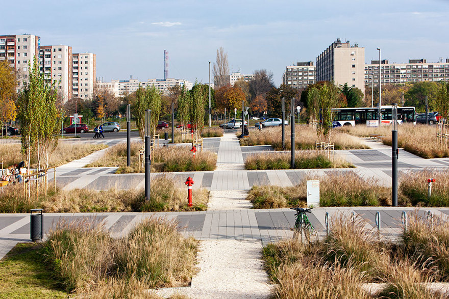 布达佩斯地铁 4 号线终点站临时公共空间设计-8