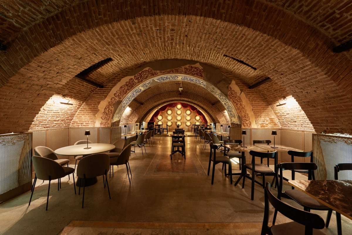 Cafeneaua Veche 9 餐厅&剧院丨SelfDezign-15