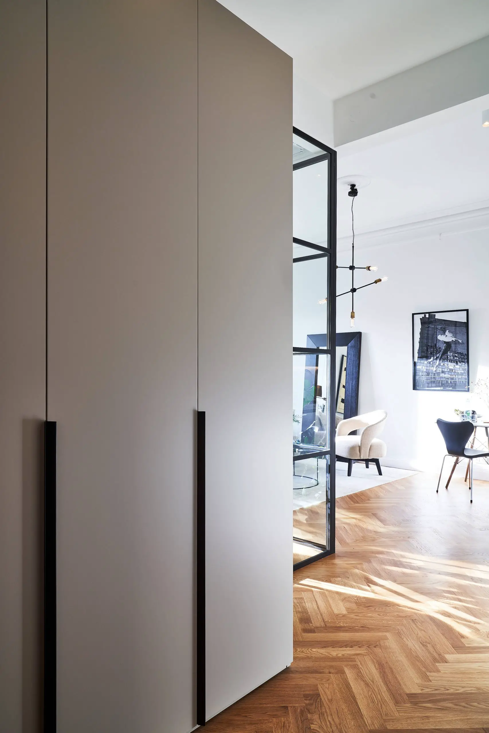 老建筑中的现代绿意，45 平米公寓的宽敞之选-11