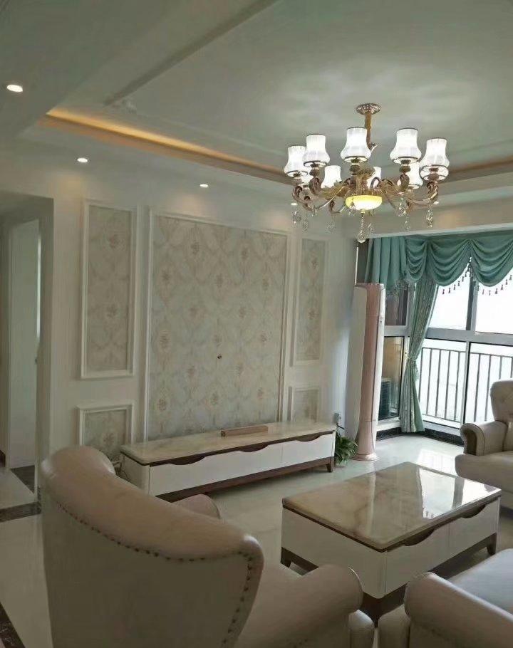 110 平方简欧风格打造，空间利用与美观兼具-0