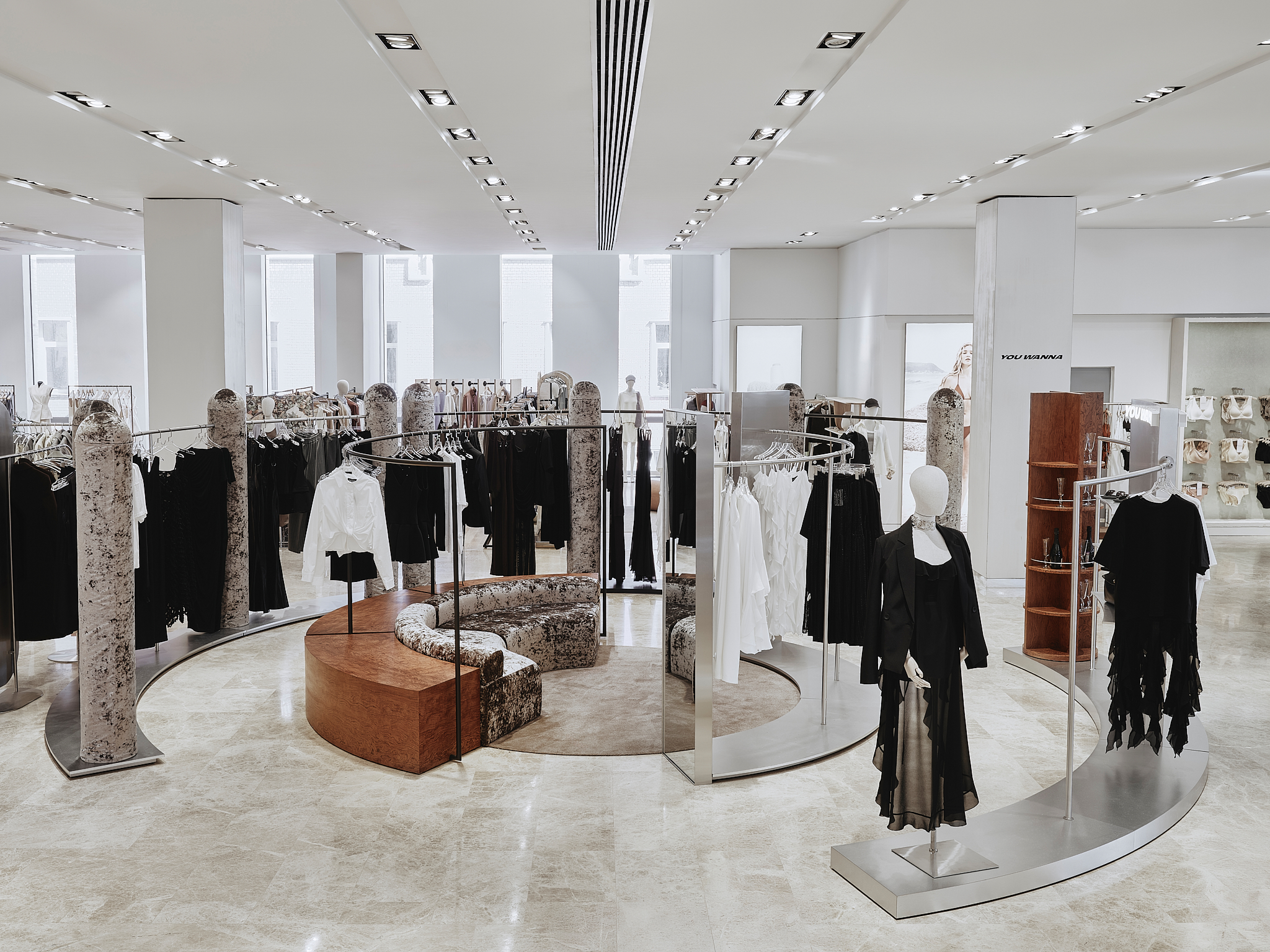 服装店丨SINITSA BURO-0