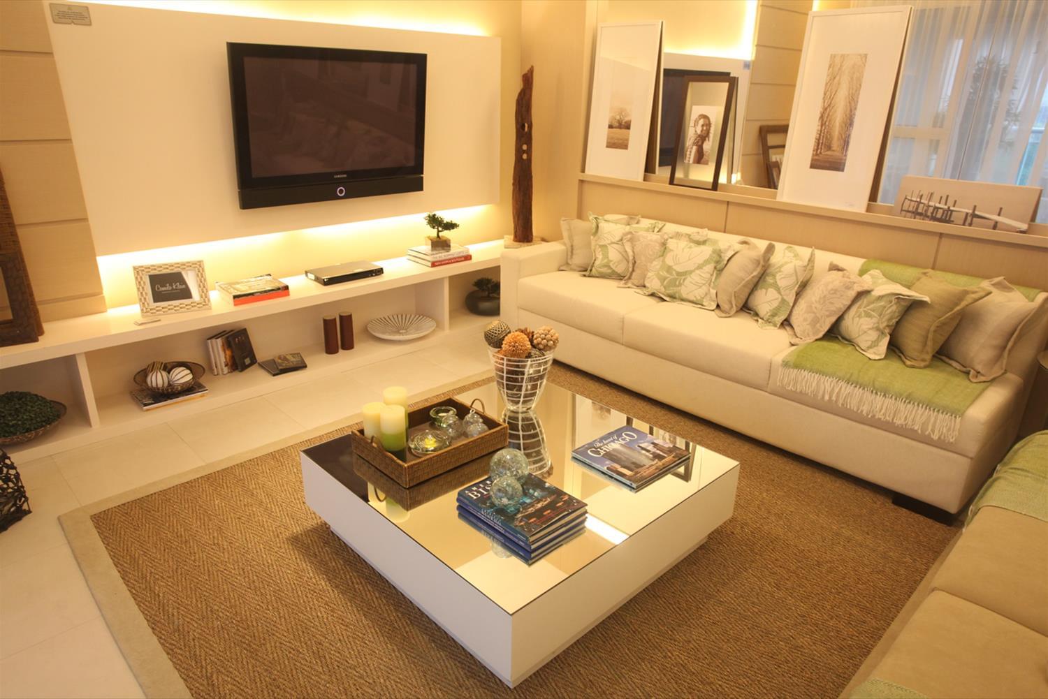 巴西海滩公寓,木质与镜面玻璃的优雅结合-3