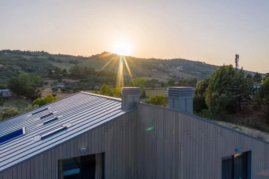 意式简约别墅 · 绿意与海景的生态家园-29