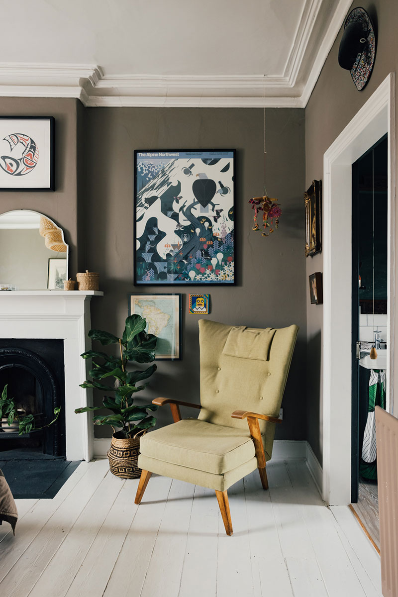 英国 200 年历史的彩色小屋-12