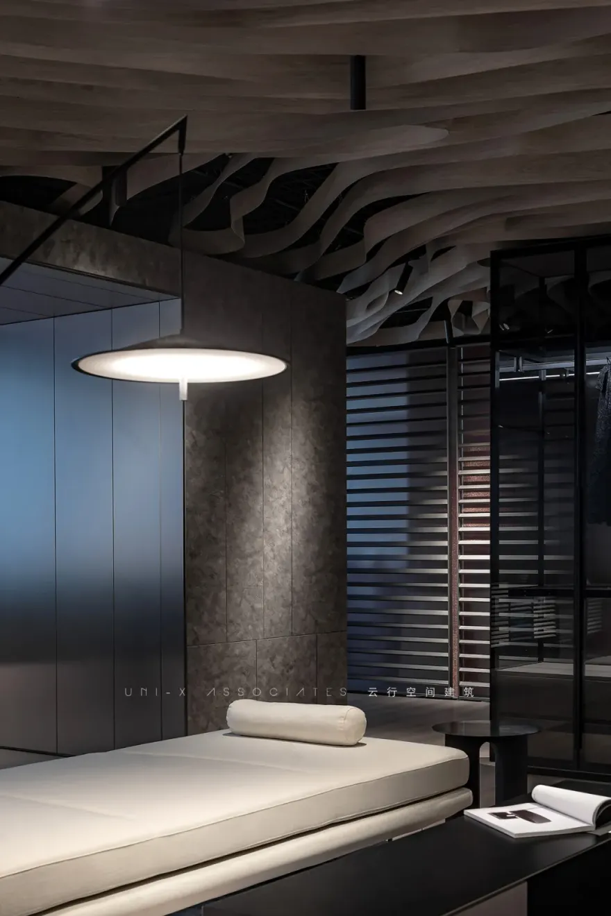 南京 KNG 定制展厅 · 流云意境的空间艺术-34