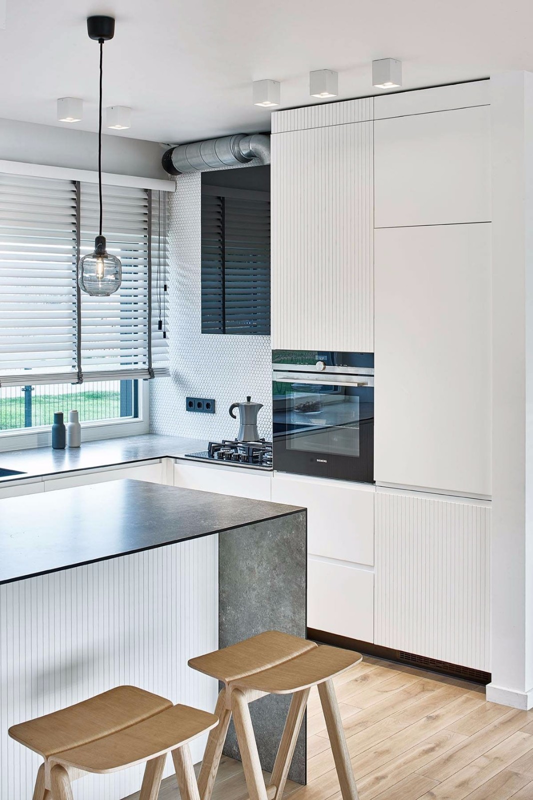 立陶宛简约大气的温馨住宅 | DIZAINO VIRTUVĖ-11